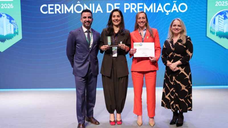 Grupo Positivo é a primeira empresa de educação do Paraná a conquistar o selo Empresa Pró-Ética, da CGU