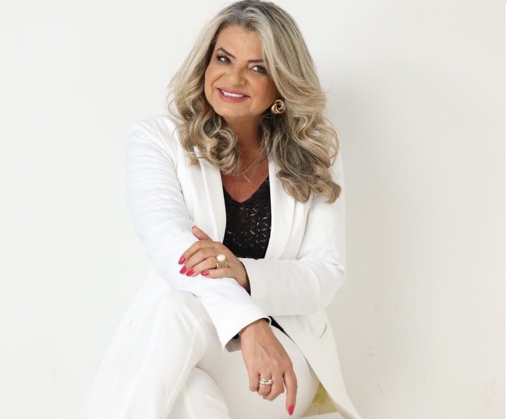 Apresentadora Cristina Calixto pode retornar à TV com programa informativo
