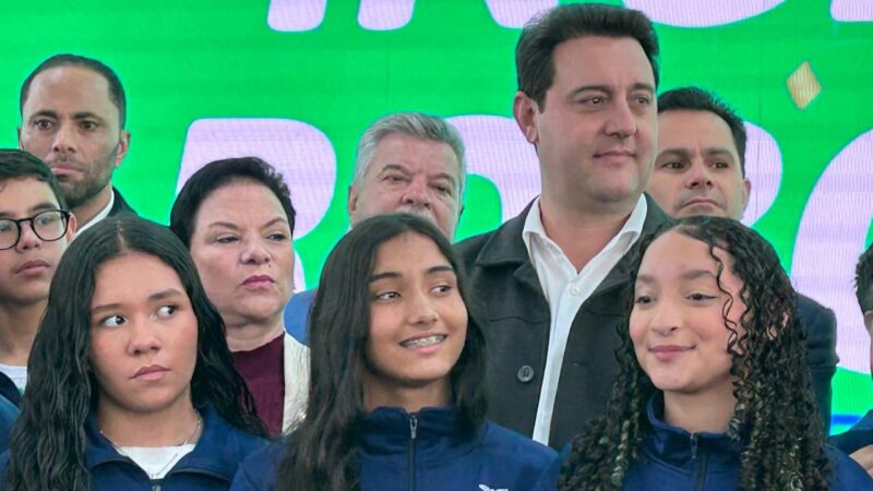 Delegado Jacovós participa de anúncio de novos investimentos na Educação do Paraná