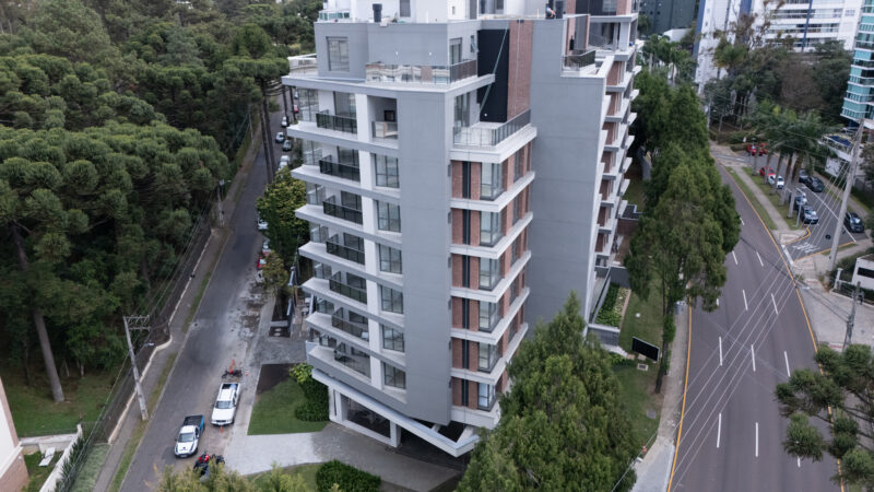 Mercado imobiliário de Curitiba cresce 50% em vendas; Porto Camargo prepara entrega do Ecco no Ecoville