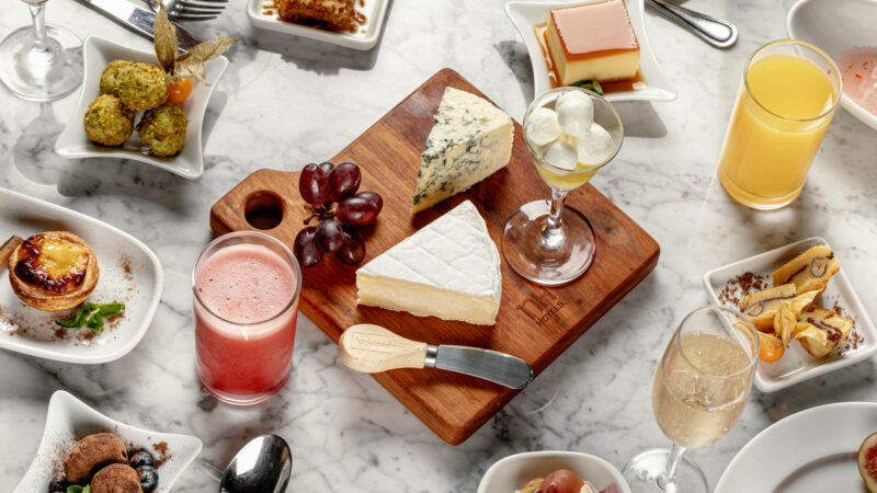 Dia dos Pais: hotel curitibano promove brunch com menu inédito e exposição de carros clássicos