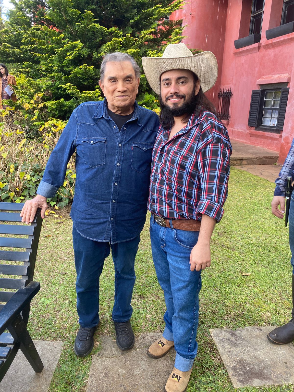 Ator de Marialva Flauzino Neto grava nova superprodução ao lado de Dedé Santana