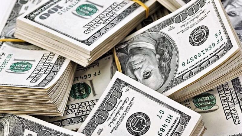 Quanto é preciso investir para se tornar milionário até 2035?