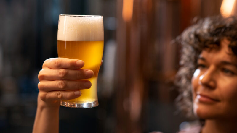 Dia Internacional da Cerveja: a bebida faz mal para a saúde? Saiba mitos e verdades