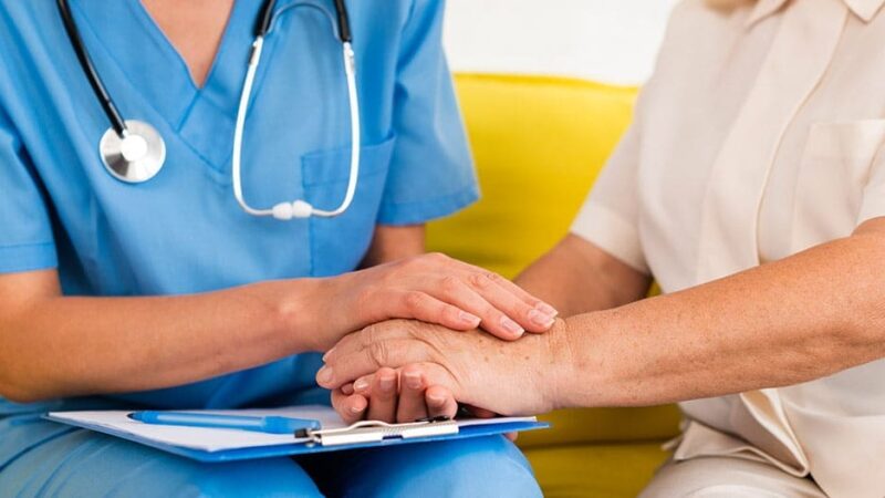 Demografia da Enfermagem aponta crescimento de 35% nos postos de trabalho no Sul