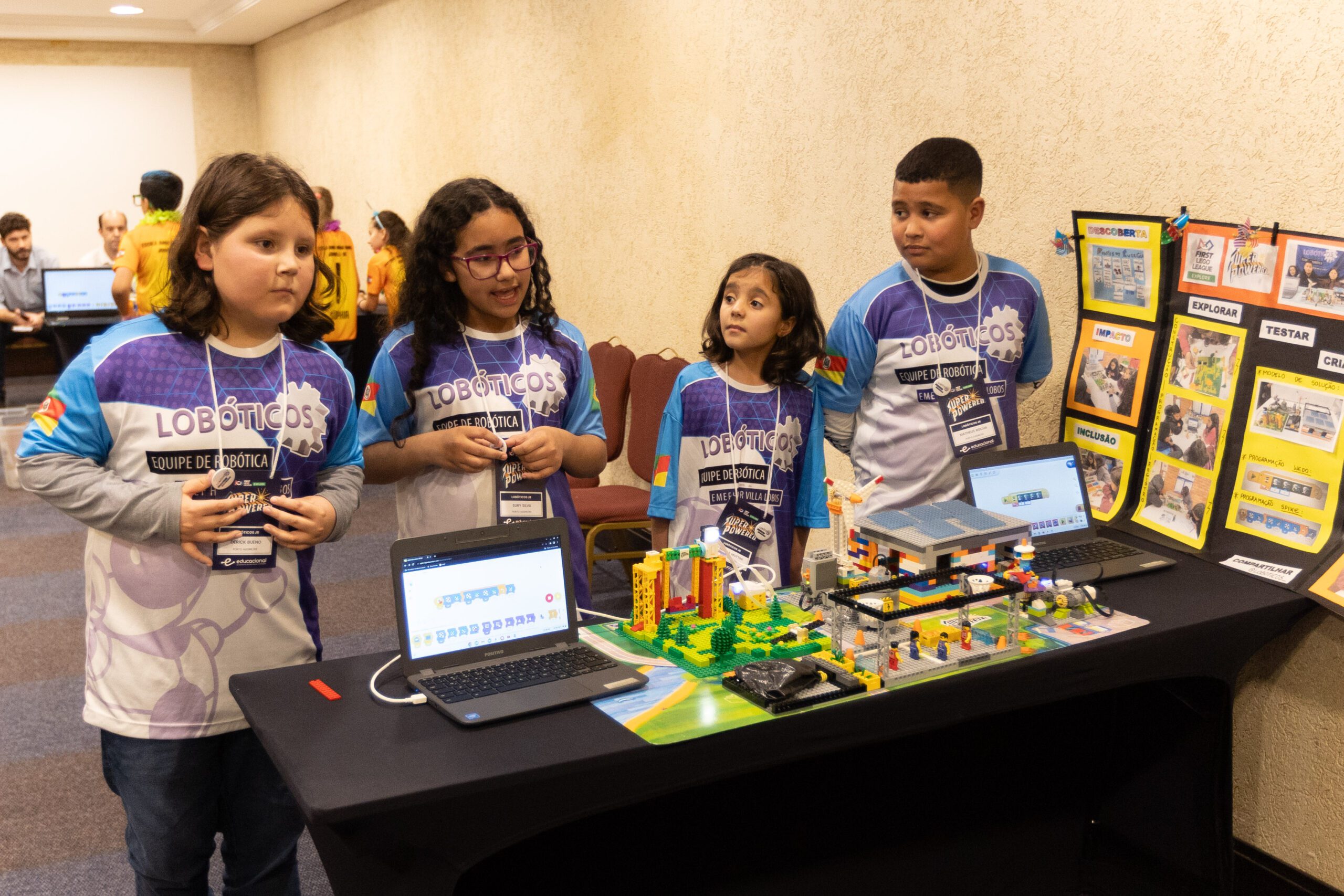 LEGO Foundation e Positivo selecionam escolas públicas para receber materiais de robótica