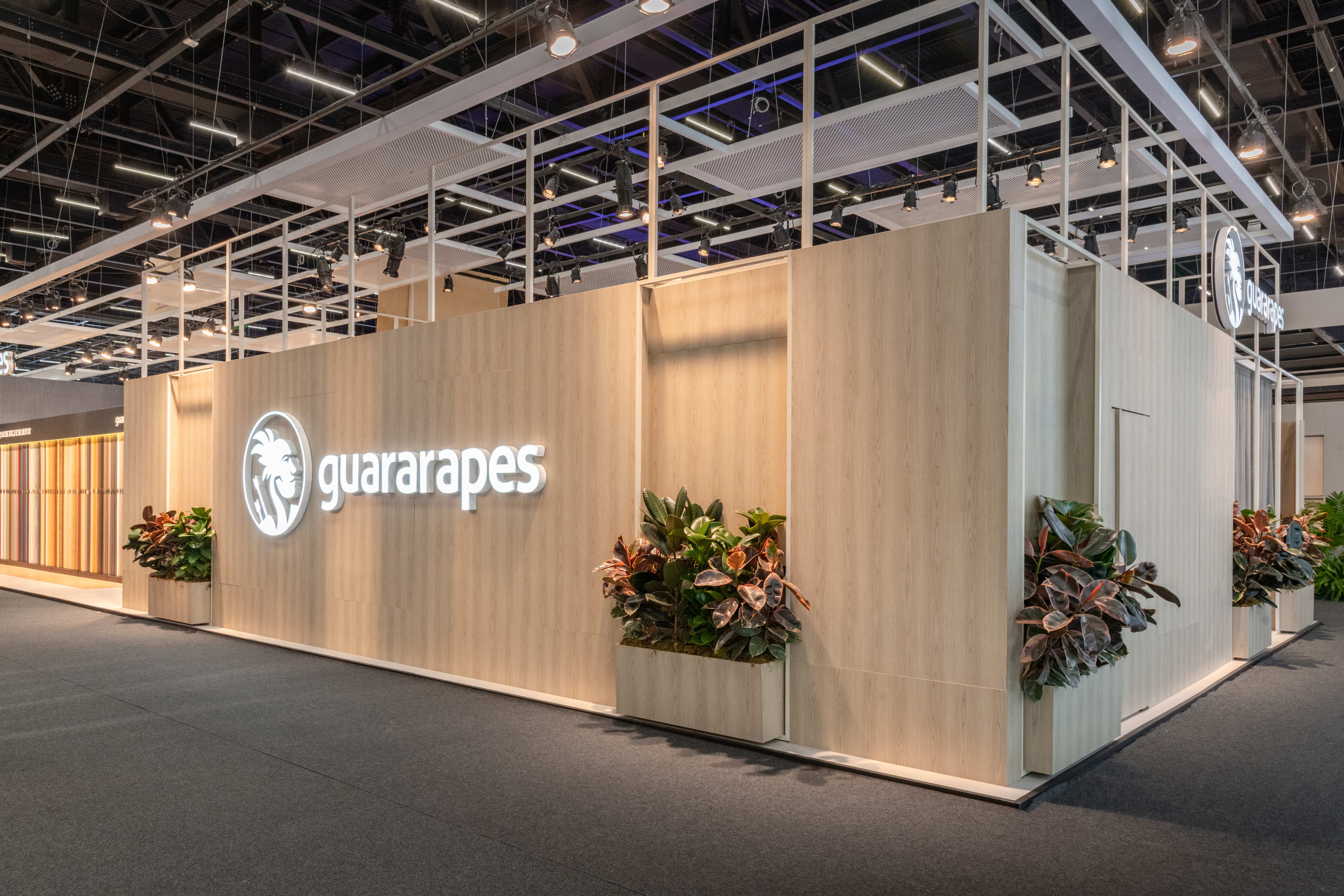 Estande da Guararapes recebe certificação Better Stands Prata na ForMóbile 2026
