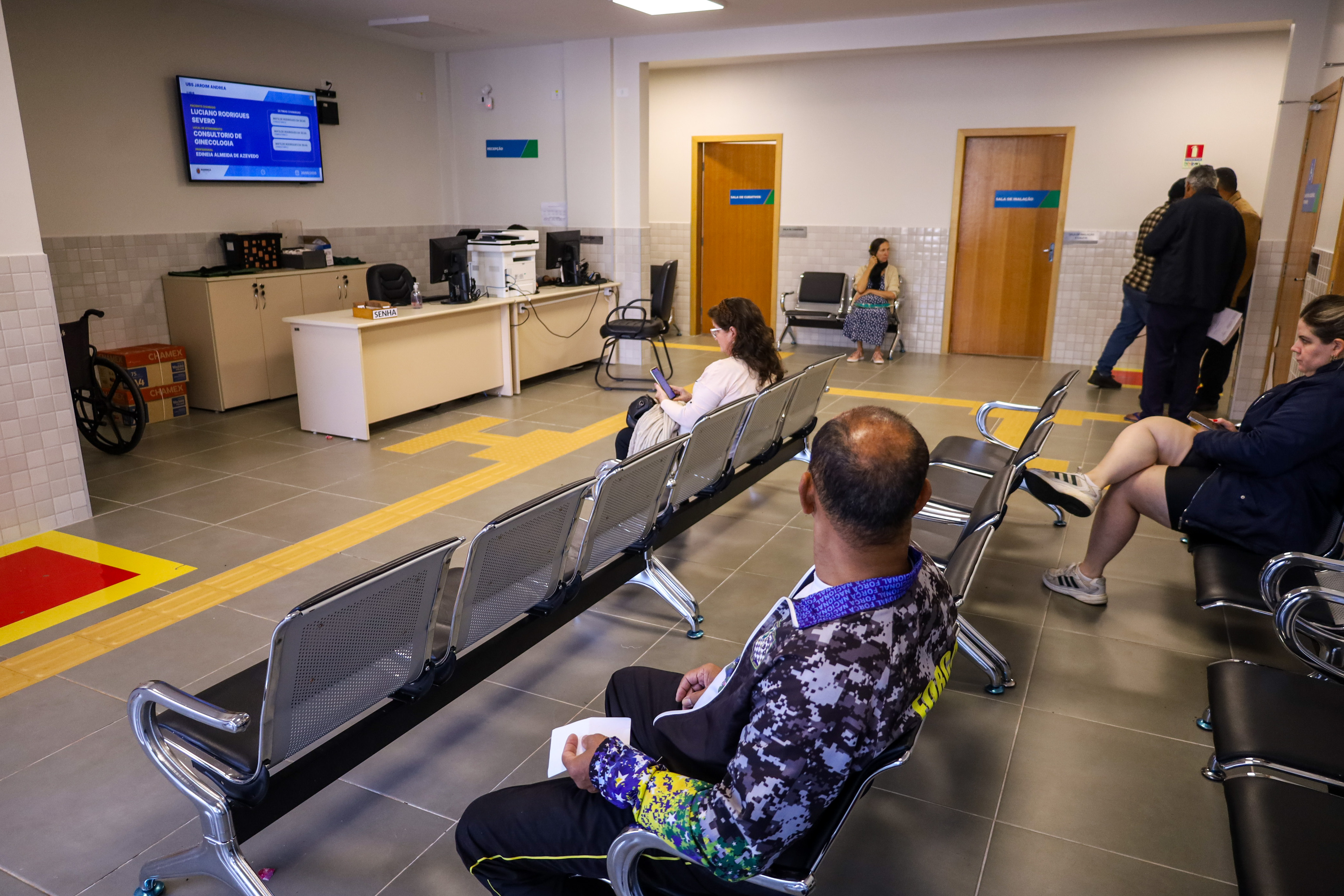 O maior inimigo da fila da saúde nem sempre é a falta de médicos, mas a falta de compromisso de quem não comparece
