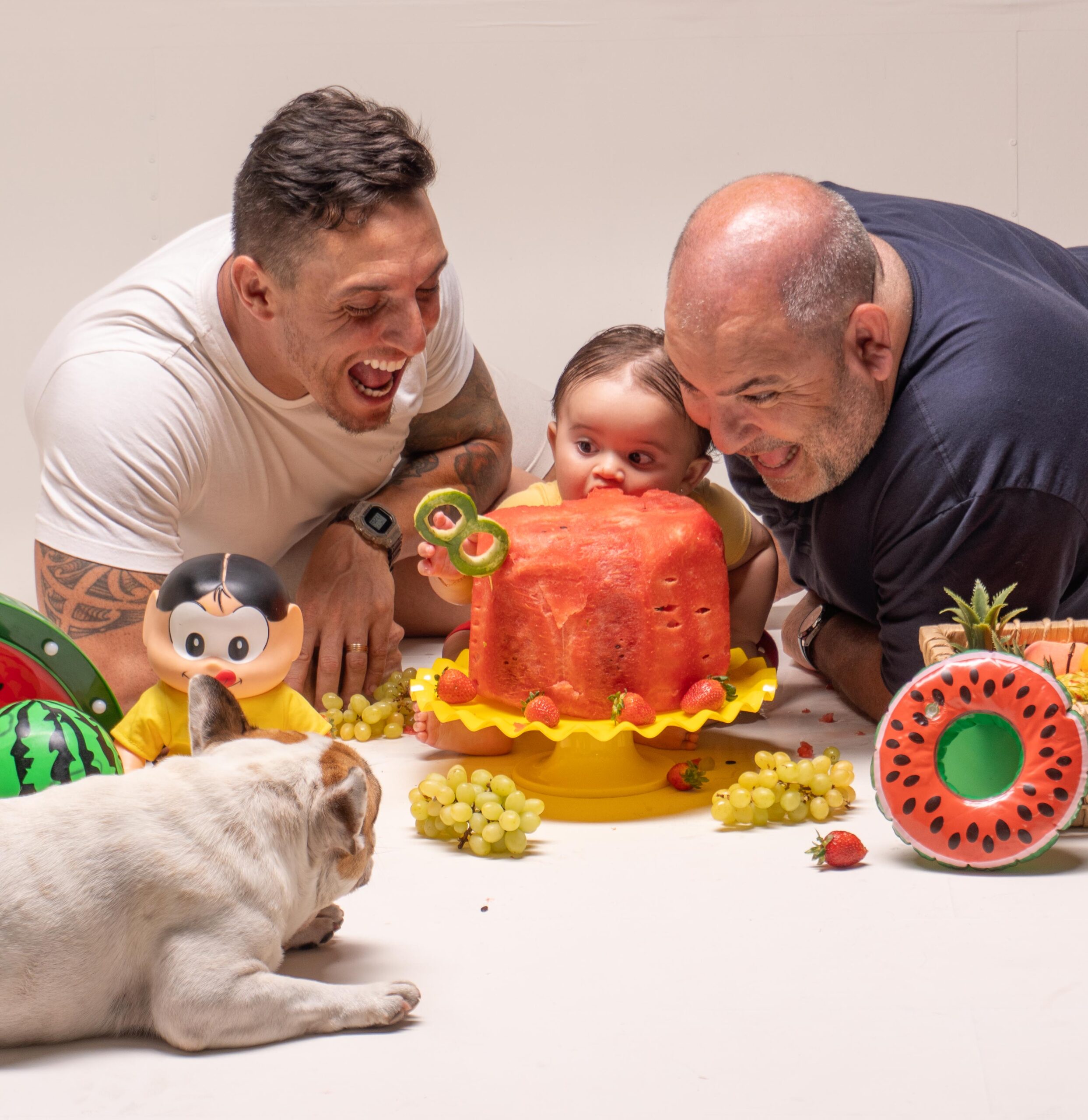 Bebê brasileiro é o único do mundo filho de casal gay nascido em 17 de maio, diz Google