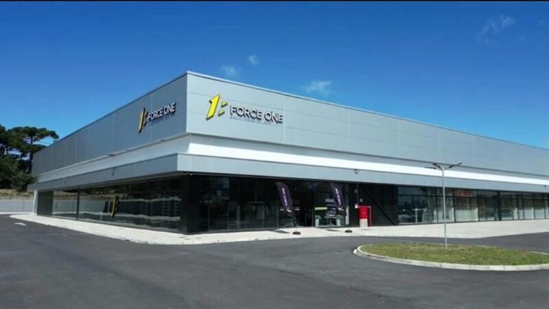 Force One inaugura maior academia do Paraná e acelera expansão em Curitiba