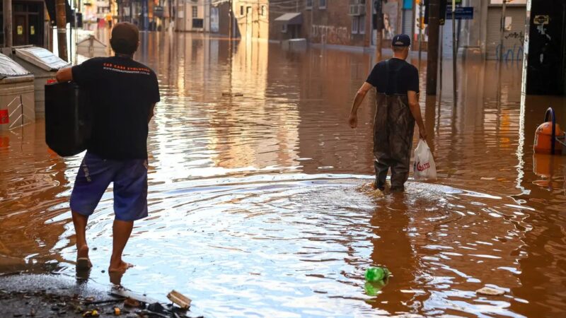 Enchentes RS: DPU orienta cidadãos sobre medidas assistenciais oferecidas pelo governo federal