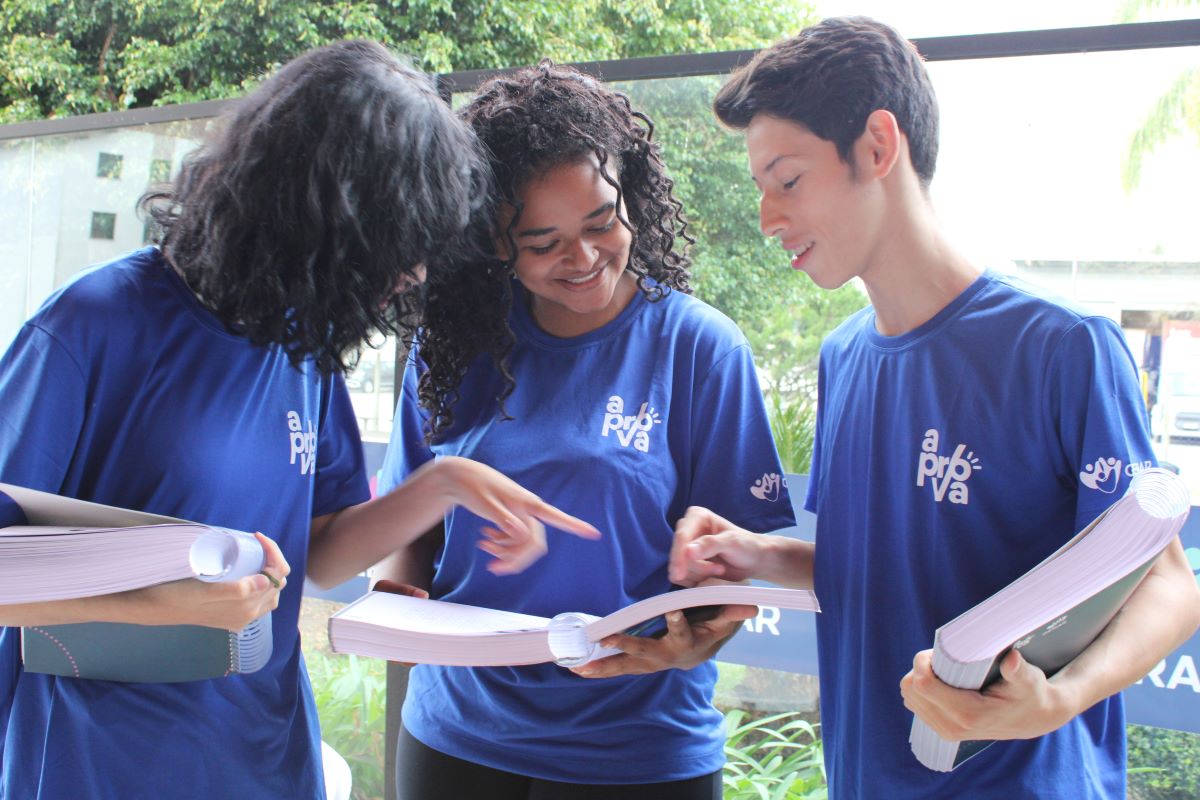 Cursinho gratuito que já aprovou mais de 400 alunos chega a Foz do Iguaçu. Saiba como se inscrever