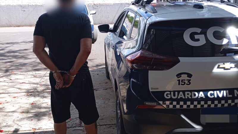 Guarda Civil de Maringá prende homem por violência doméstica na Vila Morangueira