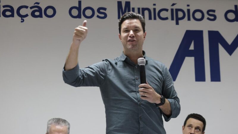 Governo do Estado homologa licitações que somam R$ 4 milhões para prefeituras do Noroeste