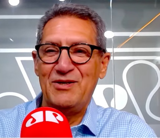 A SRM deve pedir menos ao poder público e fazer mais pelos maringaenses?