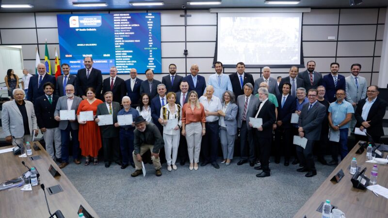 Maringá imortaliza Verdelírio Barbosa com Sala de Imprensa no Legislativo