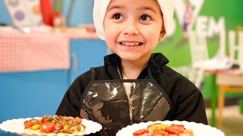 Ventura Shopping promove oficina de mini pizza para crianças em agosto
