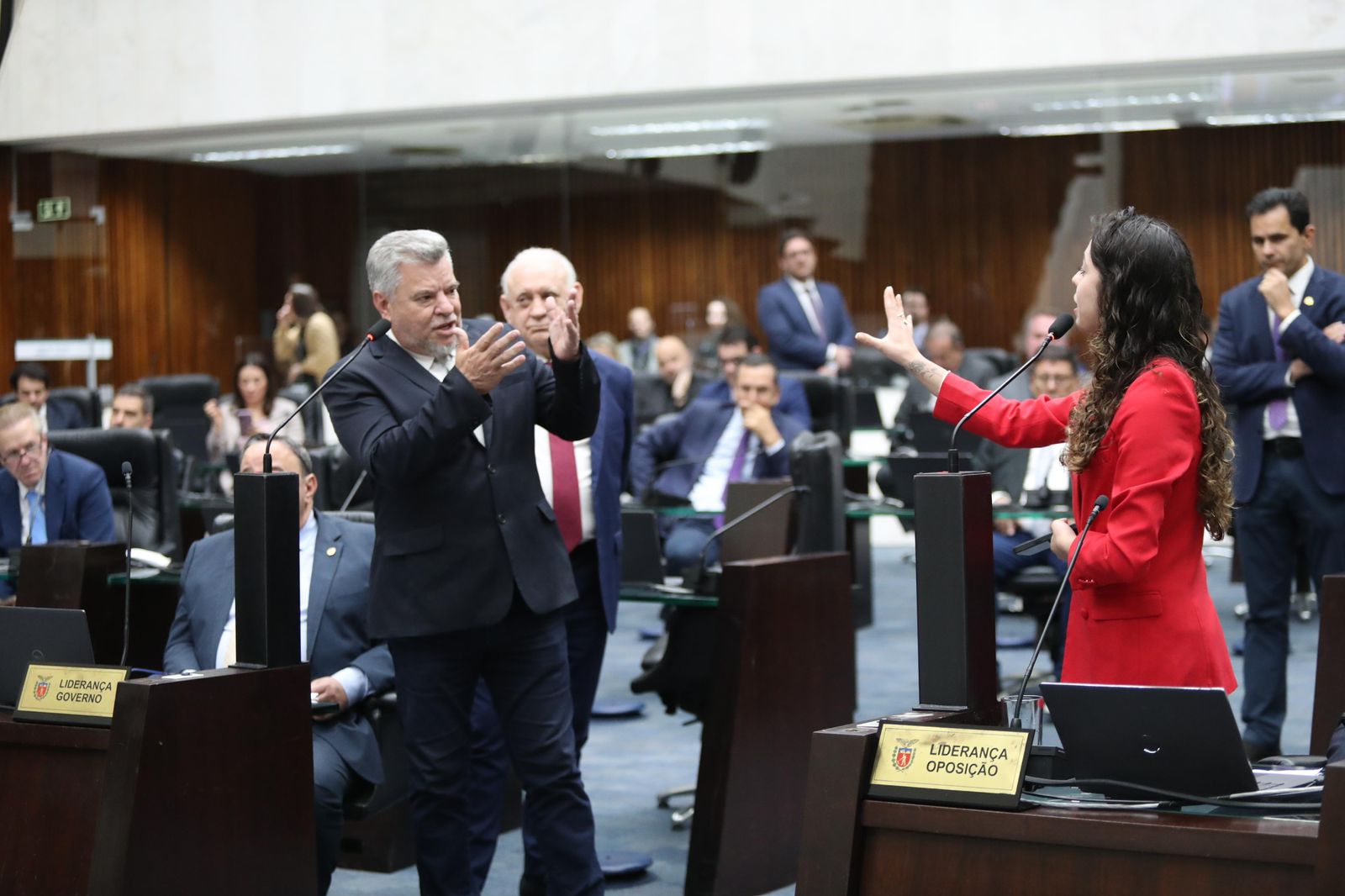 Conselho de Ética aplica punição de 30 dias para deputado Renato Freitas