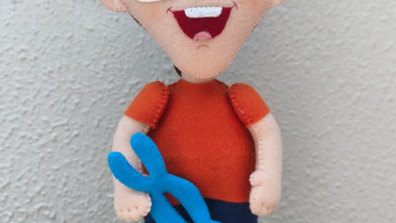 Bazar solidário em Curitiba arrecada recursos para projetos sociais e exames para Síndrome do X Frágil