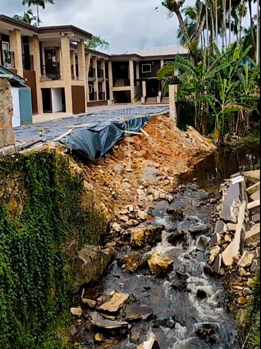 Desabamento de muro em área histórica de Morretes é marcado por hostilidade e tentativa de cerceamento ao trabalho jornalístico