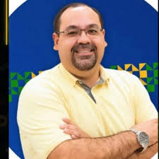 Justiça do Paraná determina que Prefeito de Nova Londrina suspenda promoção pessoal em redes sociais