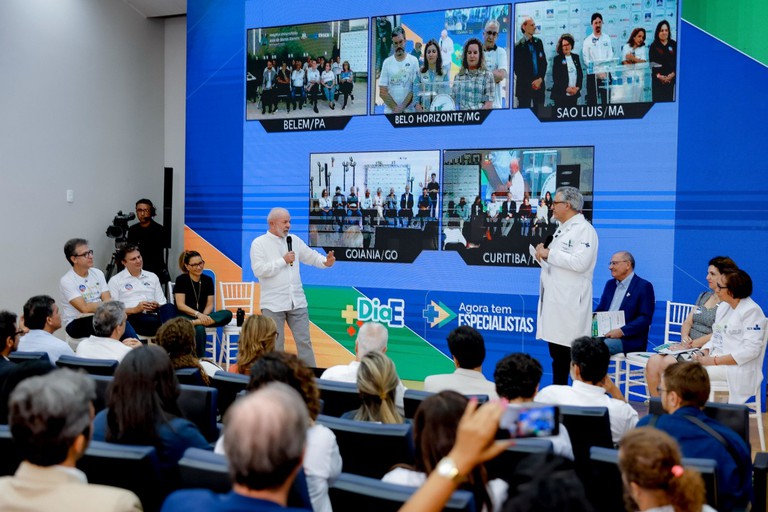 Lula em mutirão do Agora Tem Especialistas: “Atendimento na qualidade que o povo precisa”