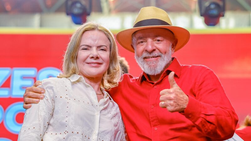 “Lula pensa no povo em primeiro lugar”, diz Gleisi sobre medidas anunciadas por Lula para baratear preços dos alimentos