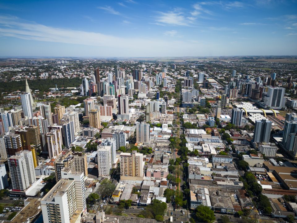 Maringá é a 1ª cidade do Brasil em eficiência para a abertura de empresas; no ranking nacional é a 11ª mais competitiva