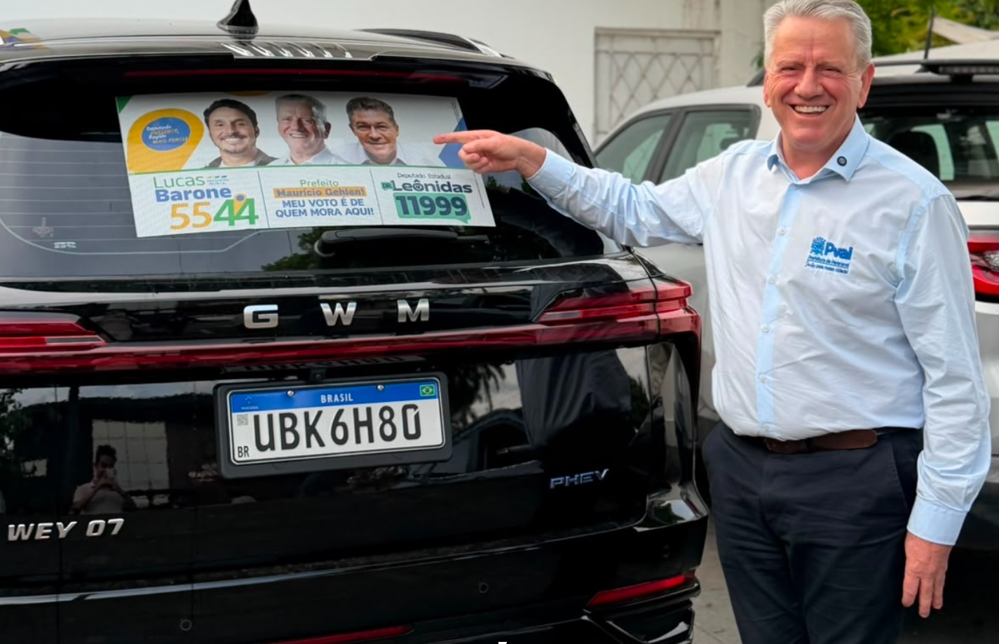 “Meu voto é de quem mora aqui”: prefeito Mauricio Gehlen abandona Adriano José e apoia Leônidas