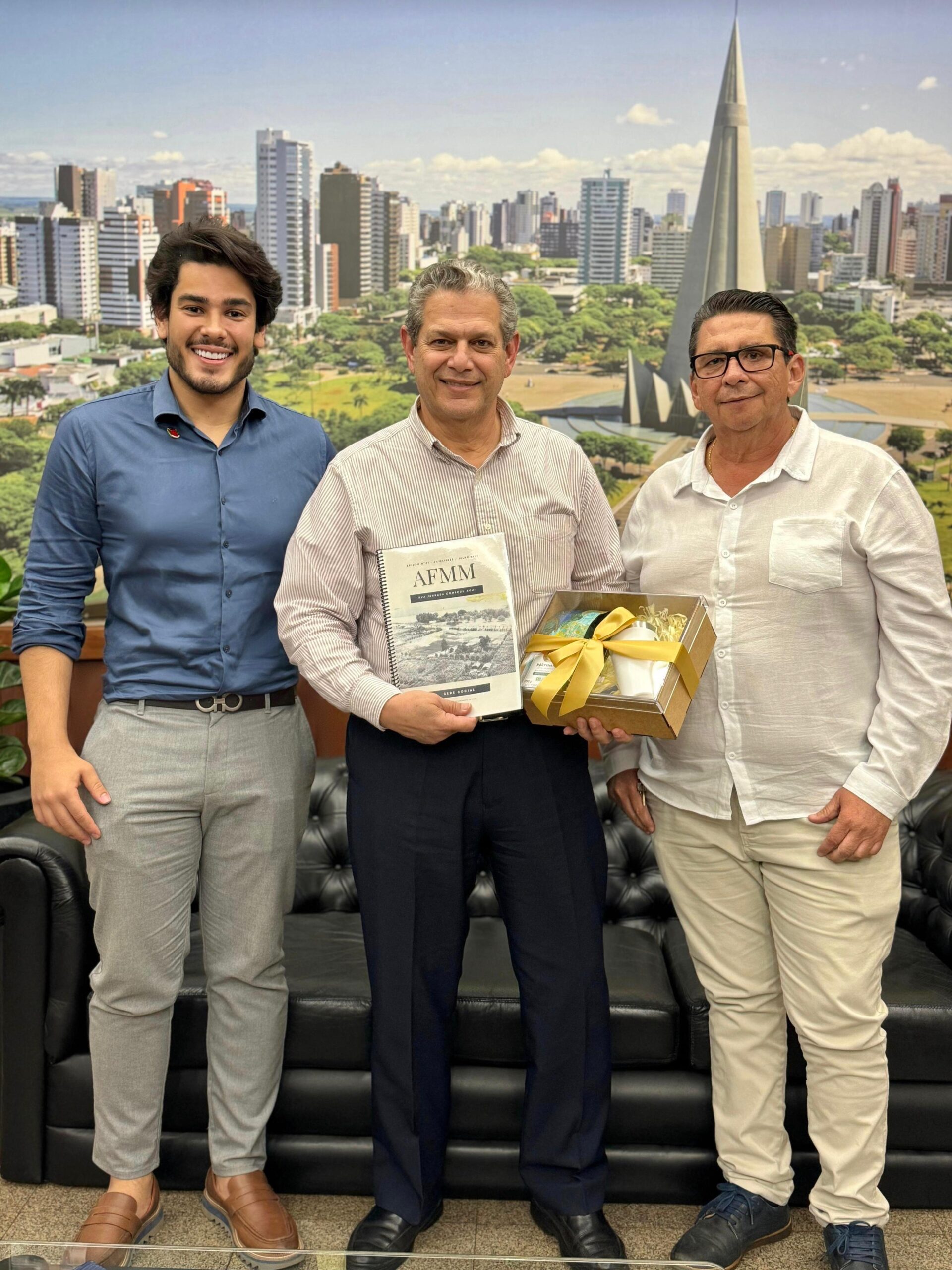 Mazarão se reúne com o prefeito para discutir valorização de servidores e melhorias na AFMM
