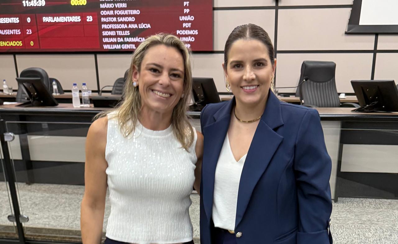 Câmara de Maringá se reorganiza com nomeações de novos assessores e Nathalia Carvalho na Diretoria Executiva