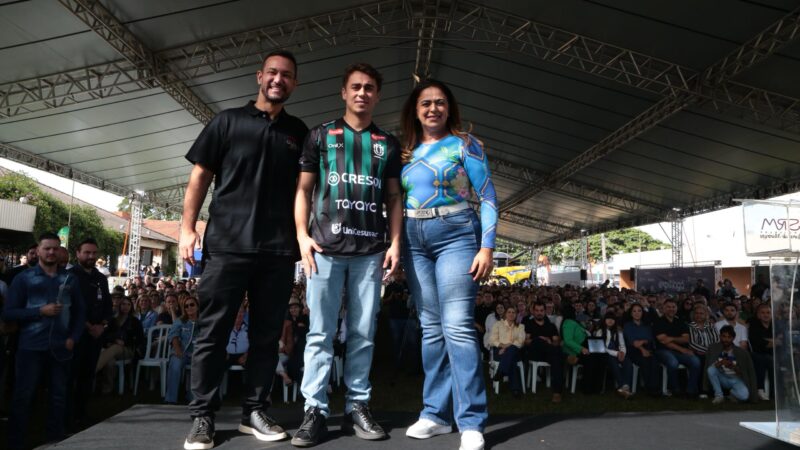 Deputado Nikolas Ferreira participa da Expoingá 2025 e destaca importância do agro e da comunicação com os jovens