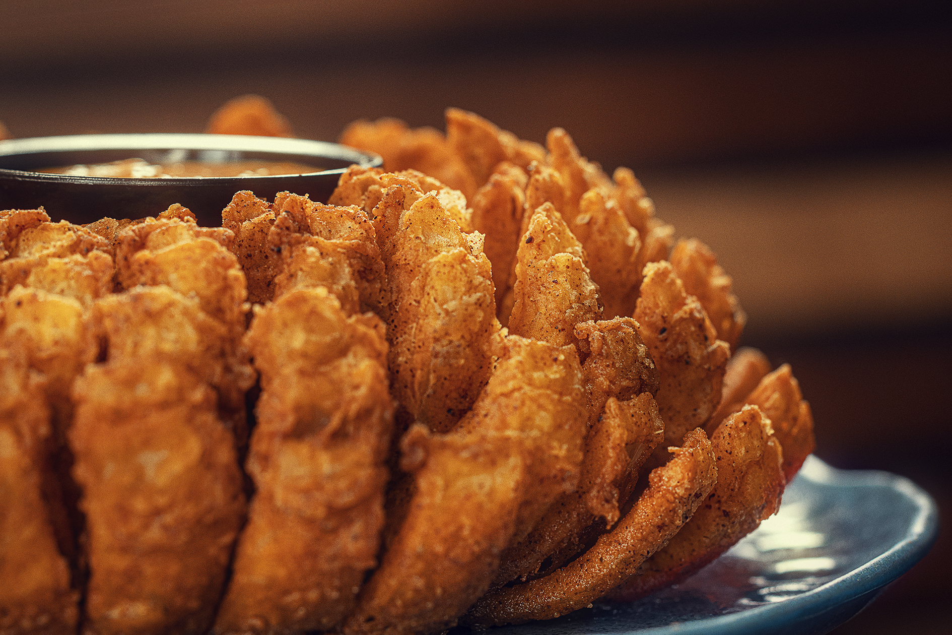 Sabores icônicos em casa: Outback Ponta Grossa inicia operações de delivery na cidade