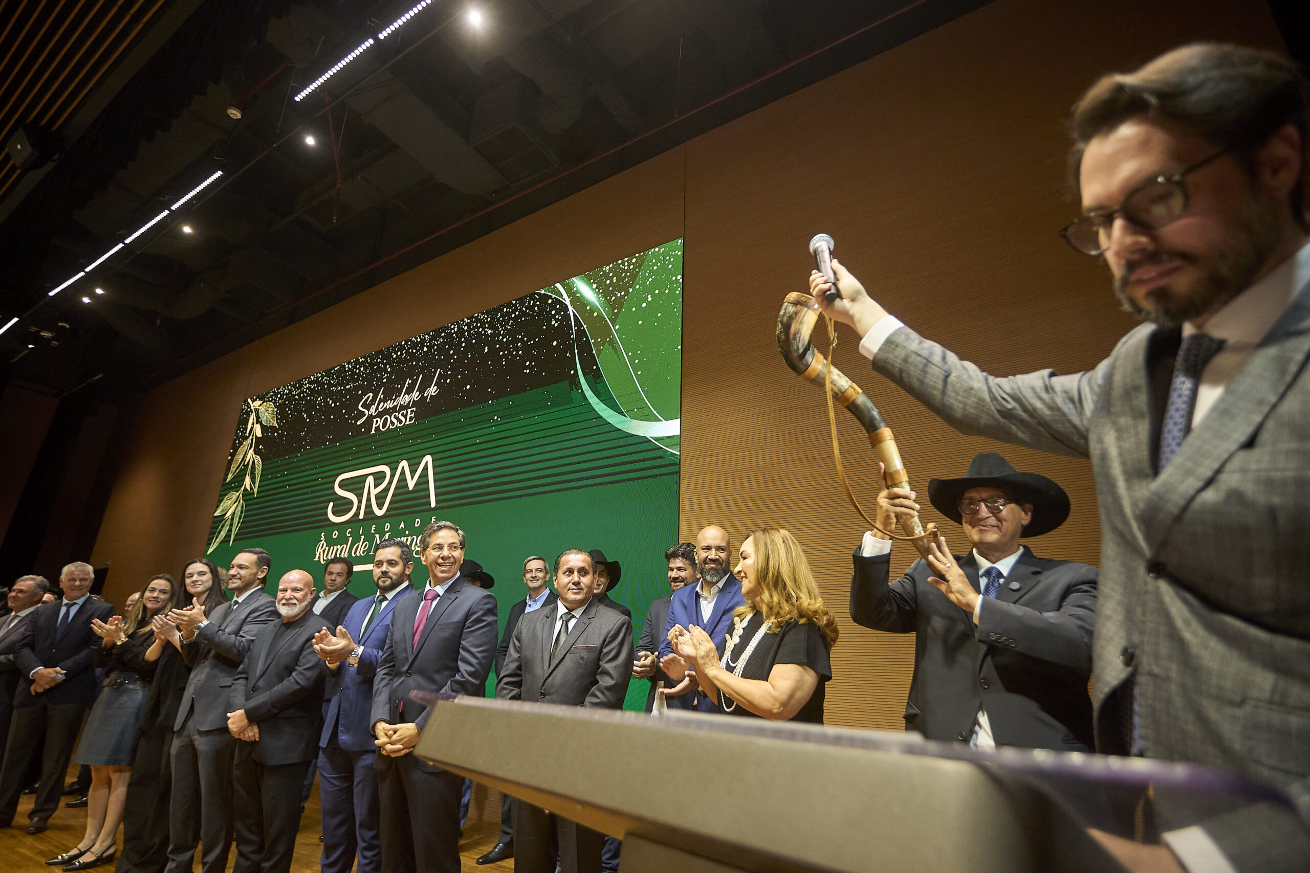 Posse de Henrique Pinto à frente da SRM de Maringá recebe grande prestígio de autoridades e imprensa