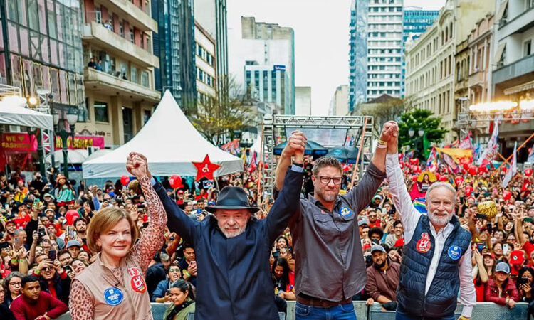 No Paraná, Lula ganhou 511 mil votos a mais  e estado ajudou na virada nacional