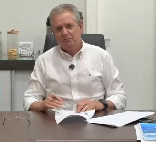 “Moradores de Nova Esperança, prestem atenção neste prefeito traidor”, dispara Jacovós na Alep ao se referir a Eduardo Pasquini