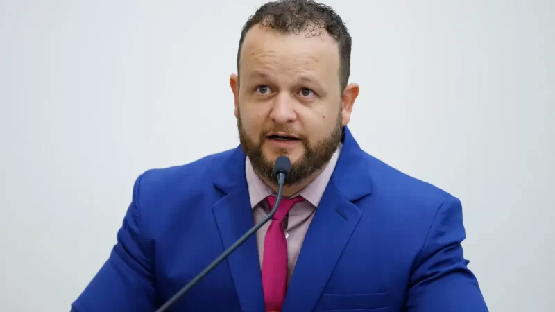 Biazon na contramão: Enquanto Silvio busca união, secretário de Esportes coleciona conflitos