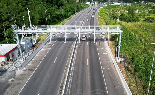 Pedágio: para a empresa é Free Flow; para o povo é “nós ferrou”?