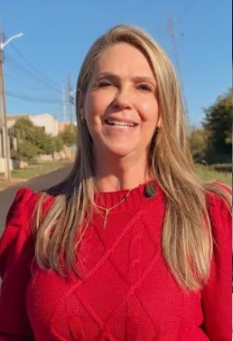 Sistema gratuito existia, mas gestão Suzie usou Educonet; agora professores relatam perda de registros