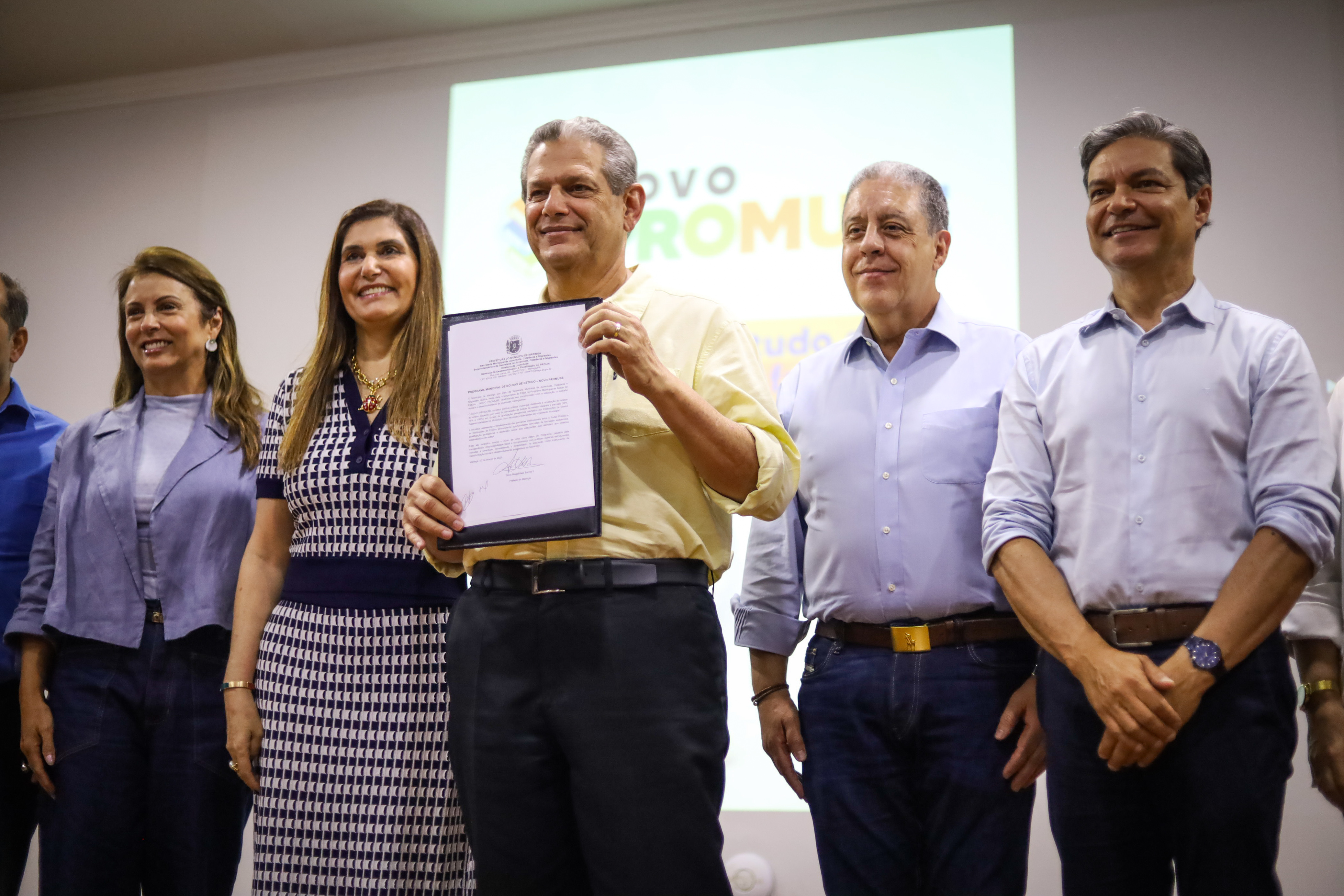 Prefeitura de Maringá lança novo Programa Municipal de Bolsas de Estudo com investimento de R$ 2,2 milhões; veja mudanças