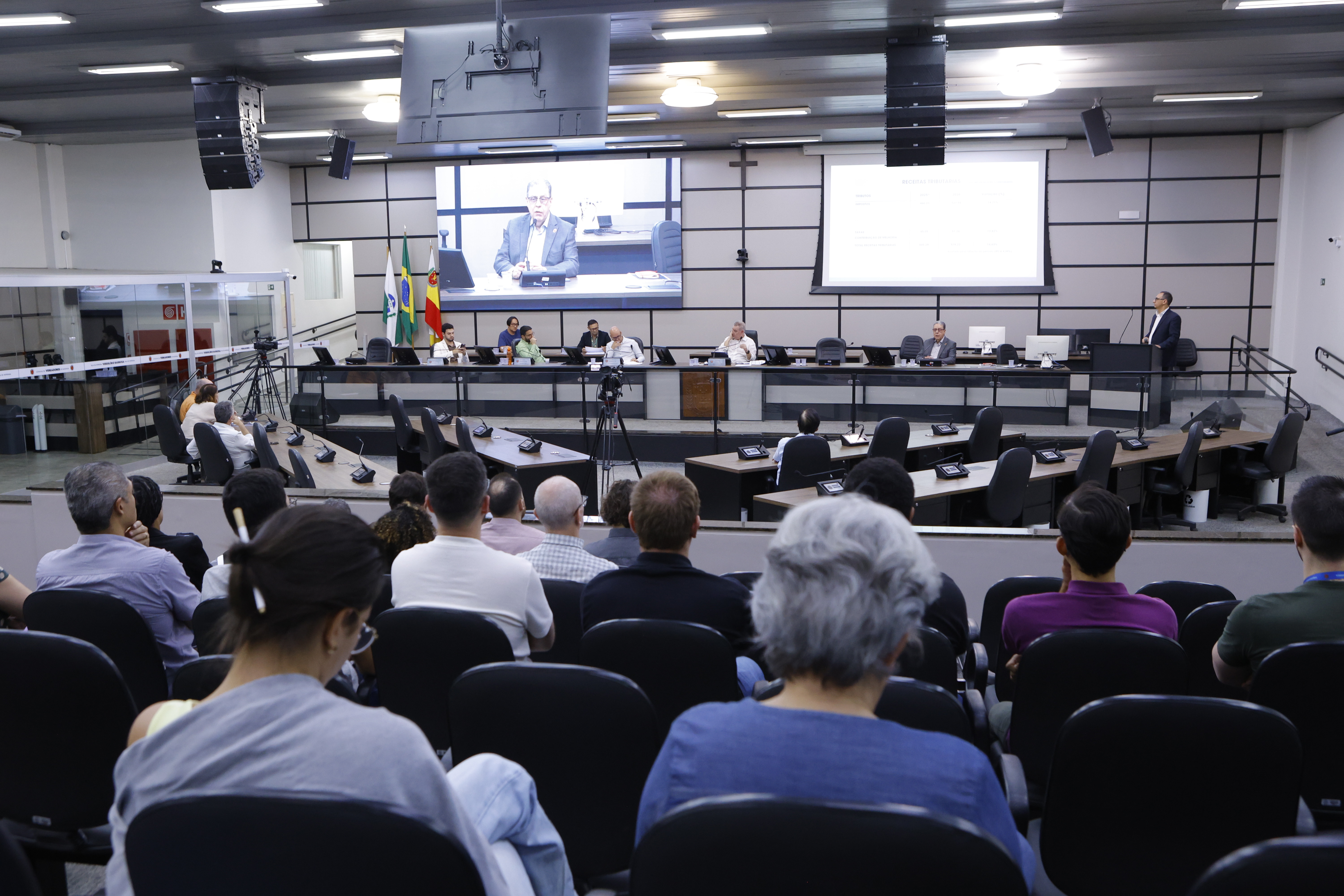 Contas no azul: Maringá registra superávit de R$ 44,5 milhões no início de 2026