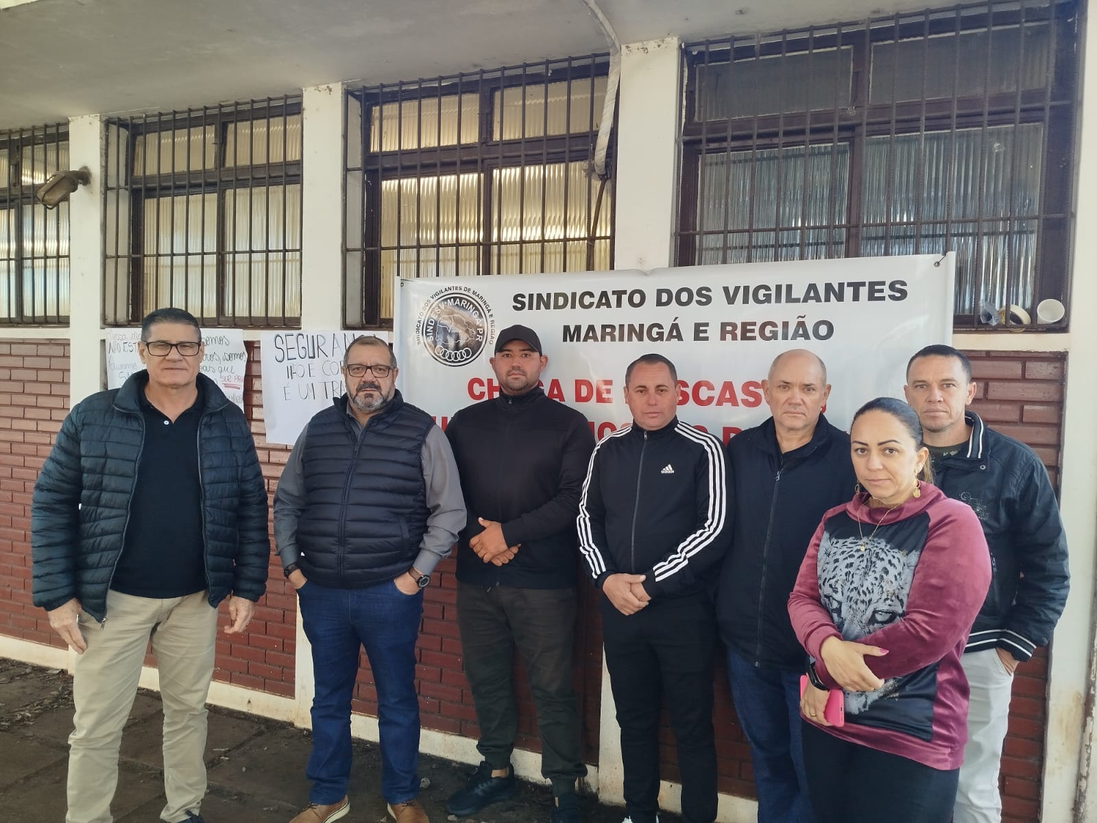 Vigilantes protestam em Maringá e dizem estar cansados das promessas da empresa e do Governo Ratinho Junior