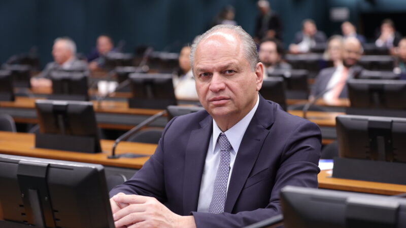 Ricardo Barros anuncia recursos para o rebaixamento da linha férrea em Sarandi