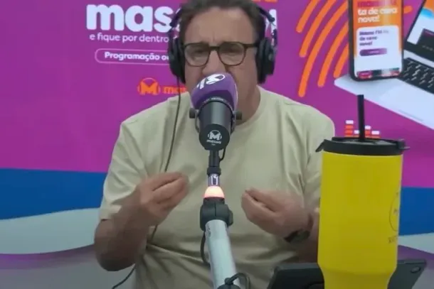 Ratinho abandona o papel de comunicador e adota tom de miliciano