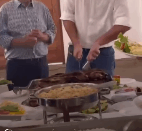 Na Santa Ceia de Ratinho, o Judas pode estar sentado na cabeceira