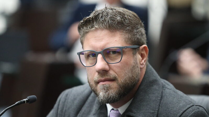 Requião Filho denuncia manobras administrativas na venda da Celepar