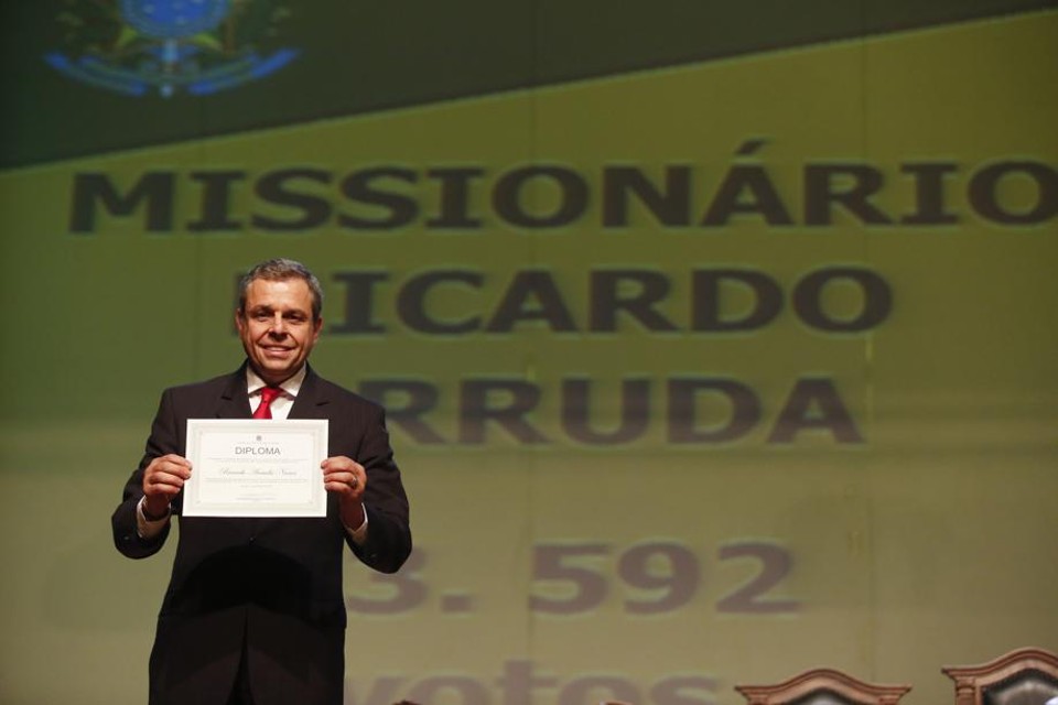 Sanepar : O Missionário é Ricardo Arruda, mas a bênção viria de Guto Silva?