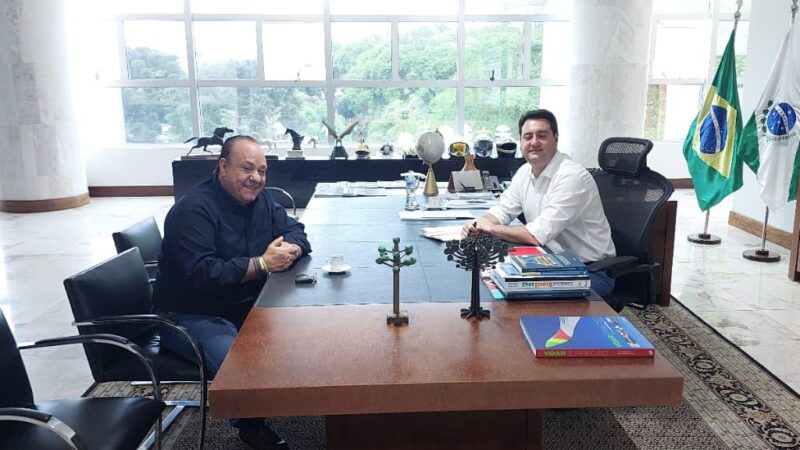 Roberto Aciolli pode voltar à Assembleia: convite de Ratinho Junior movimenta bastidores políticos