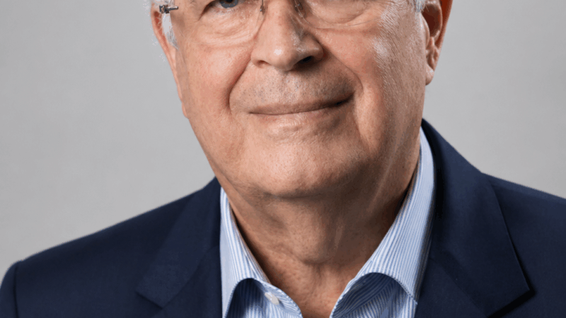 Roberto Requião pode estar entre os deputados federais mais votados do Brasil