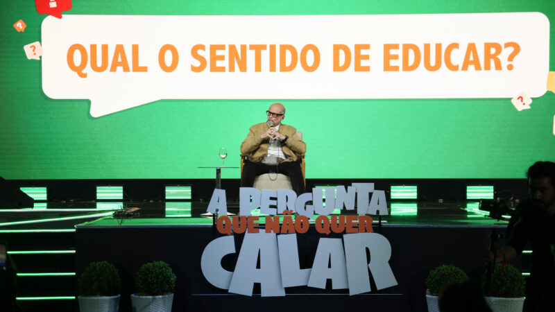 “A pergunta que não quer calar”: qual é o papel da escola na era da inteligência artificial?